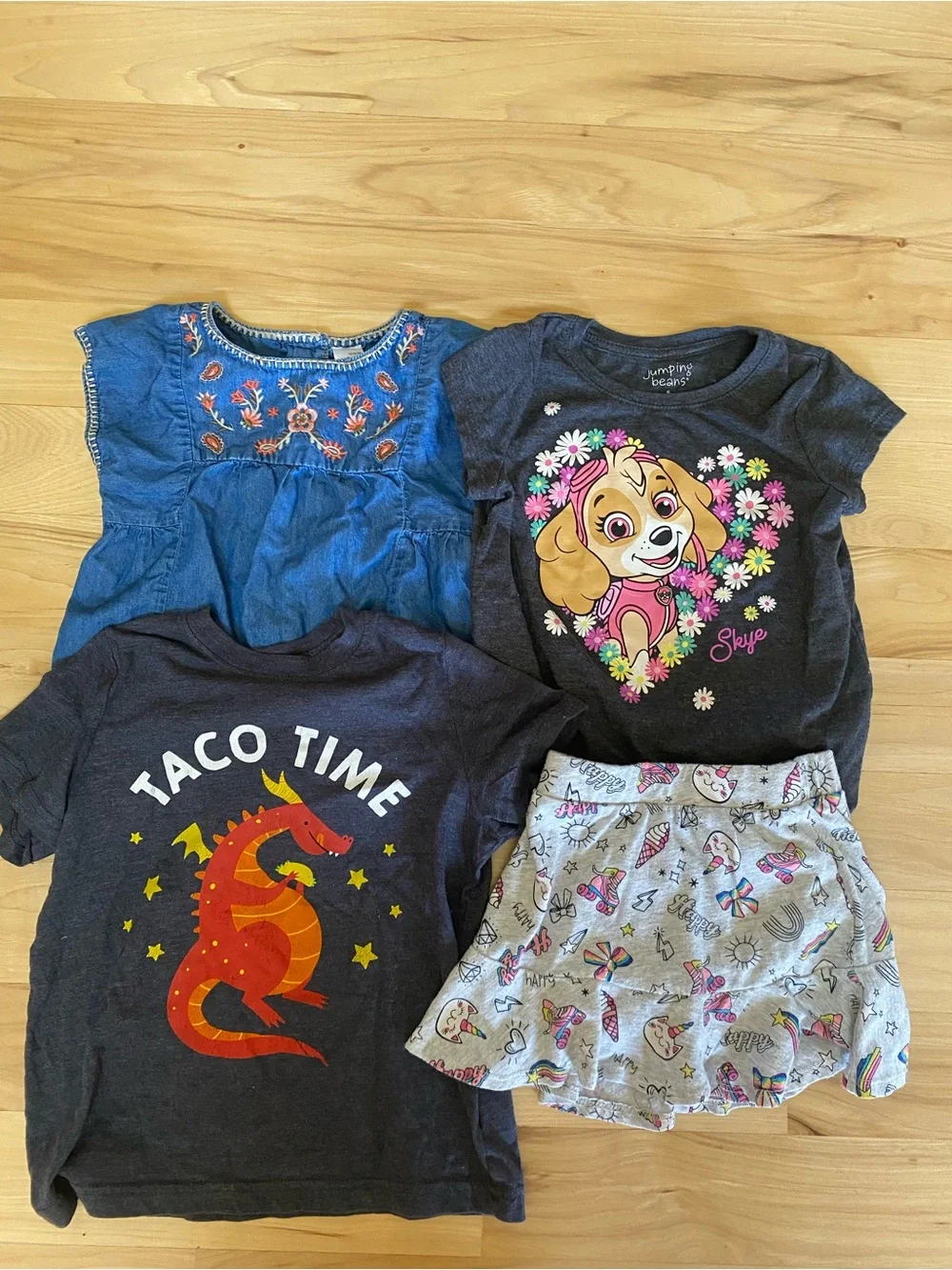 Girls Shirts & Skirt Lot of 4 Size 5 4T Paw Patrol Dragon Unicorn